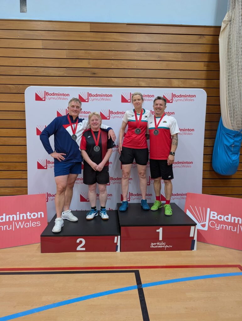 55+ XD Winners | Stuart Mears & Claire Halestrap