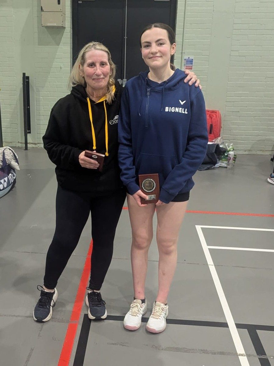 WD Winners | Alyson Oates [Eros] & Hollie Bignell [Eros]